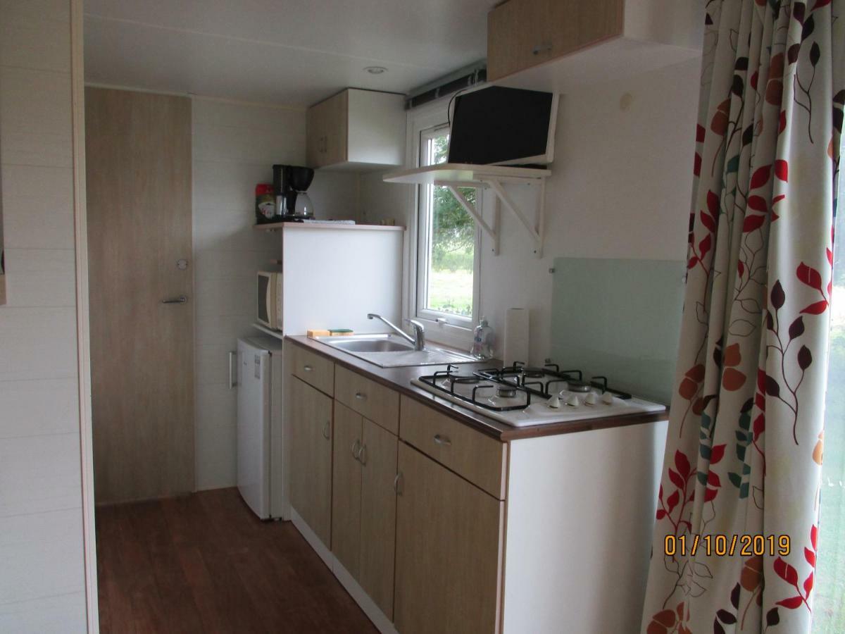Les Mobile Home De Kerroyal Garlan المظهر الخارجي الصورة